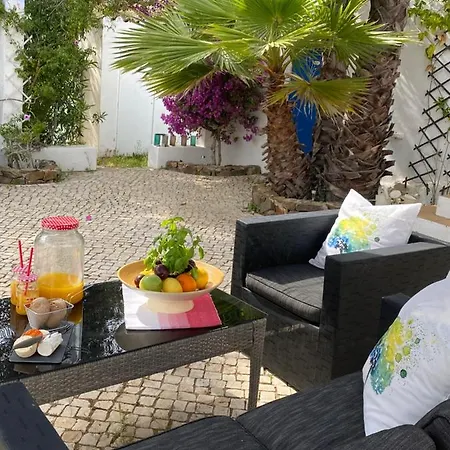 Country With Pool Guest house
